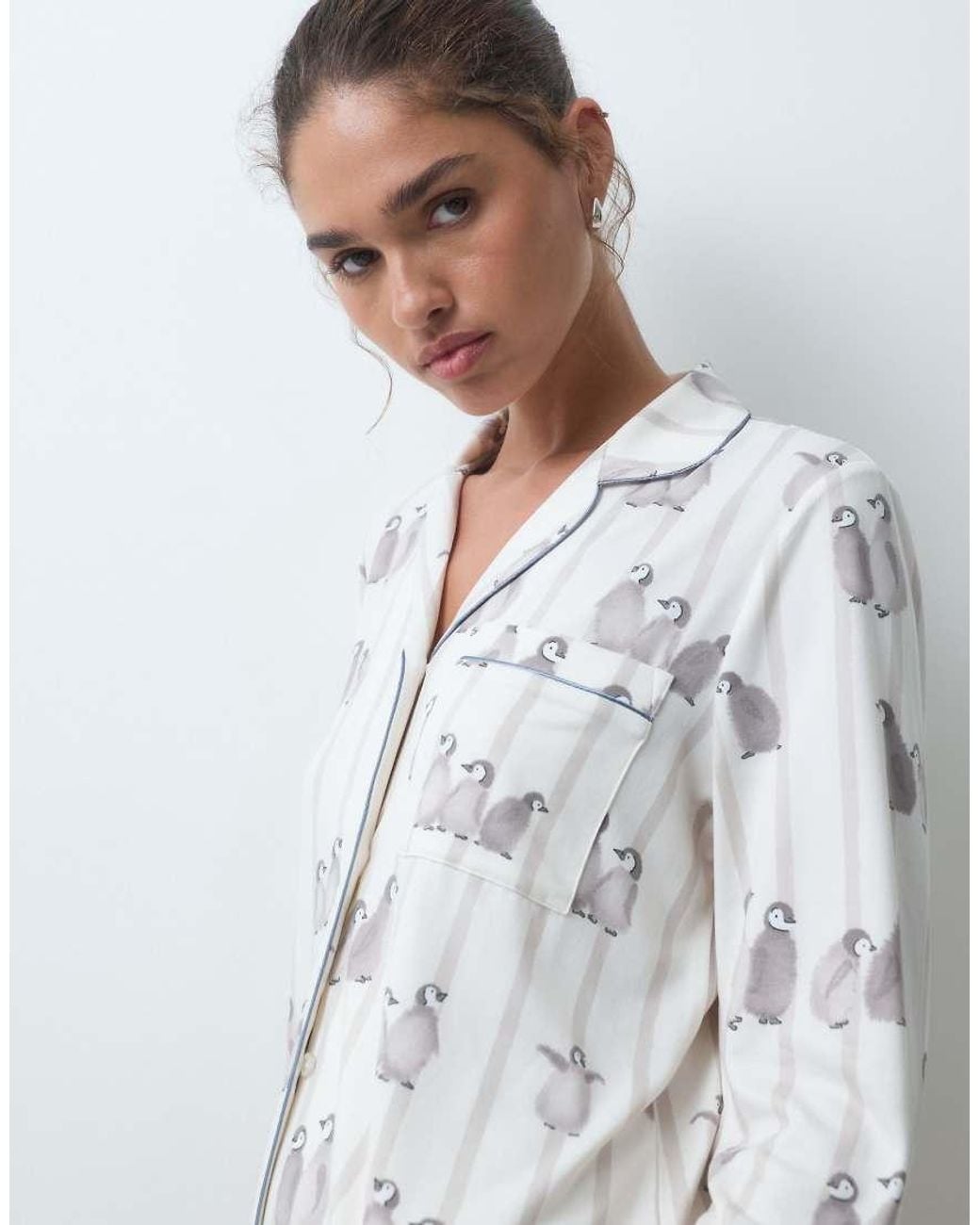 Chelsea Peers White Super Soft Button-up Pyjama Set