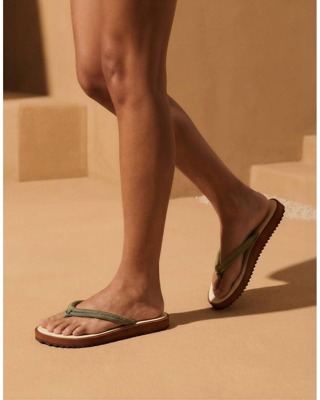 Oysho Brown Braided Rope Beach Sandals