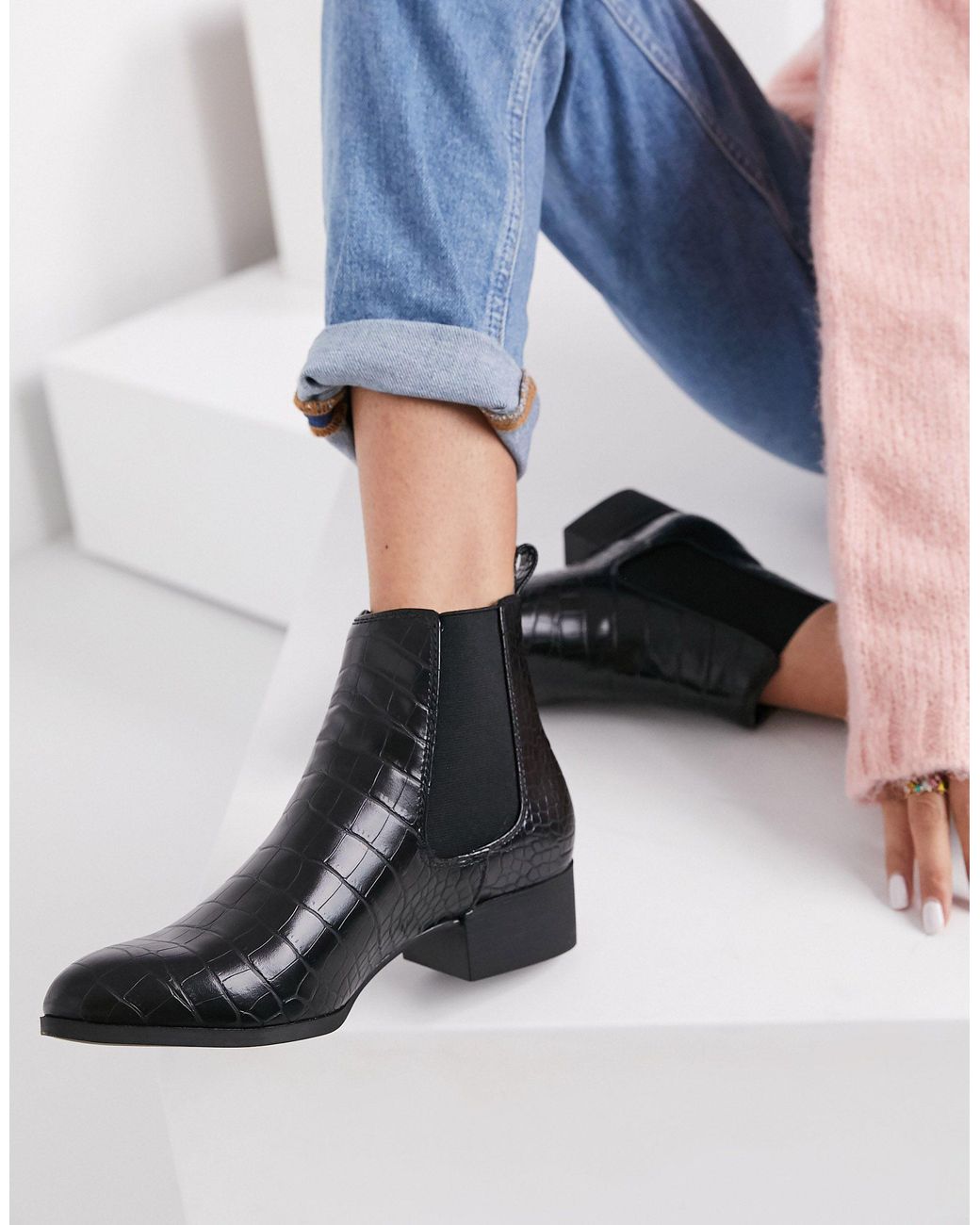 Monki Ofelia Vegan Leather Chelsea Boots in Black - Lyst