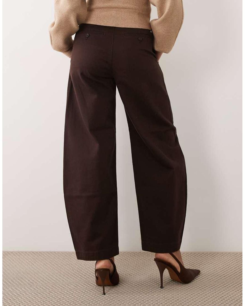 Abercrombie & Fitch Brown High Rise Barrel Fit Pants
