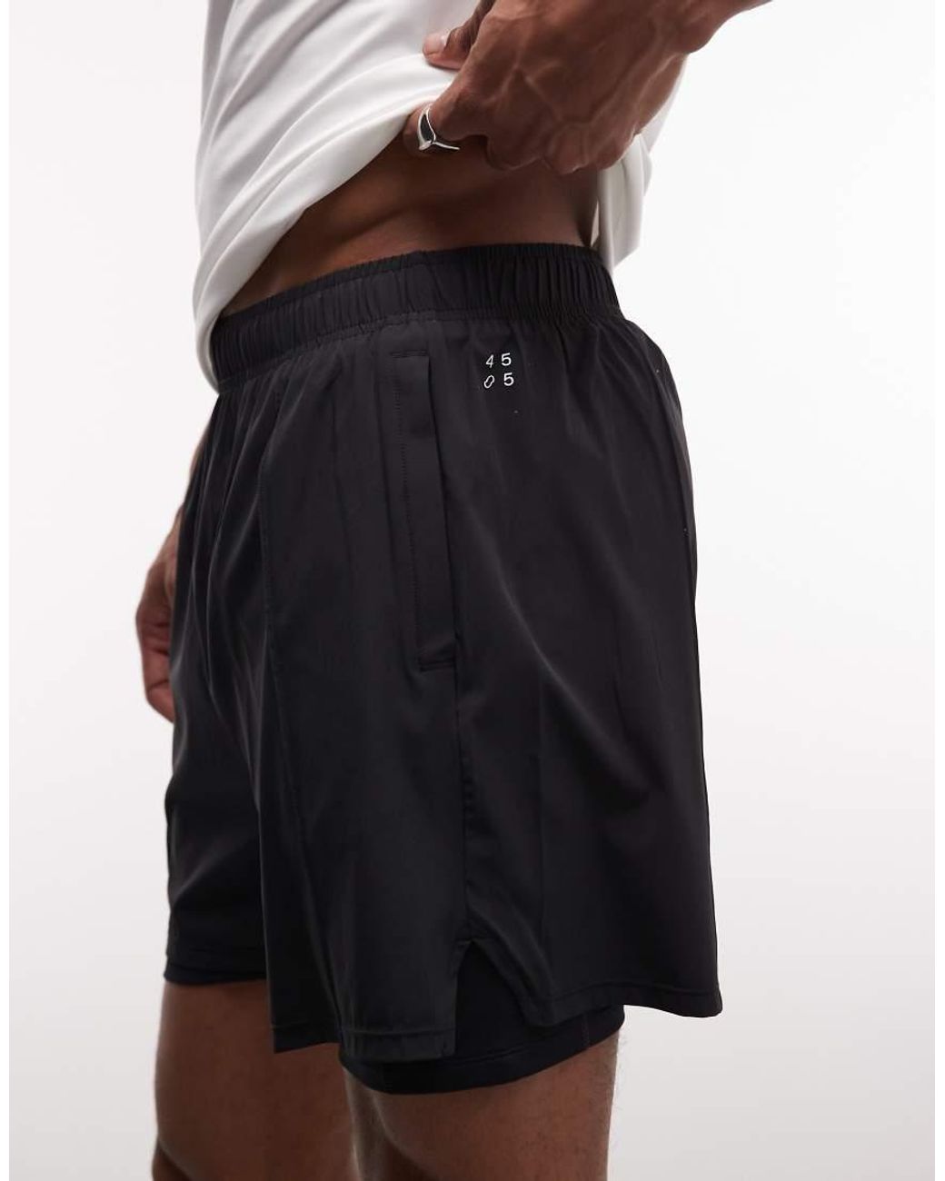 4505 White Woven 5'' 2-in-1 Tennis Short With Pleat Detail And Ball Pocket for men