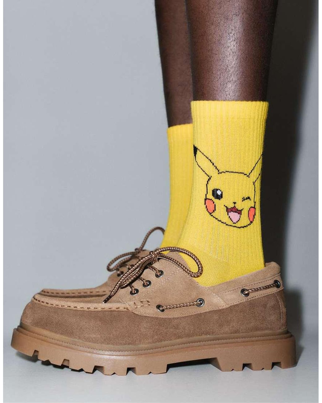 Pokémon Pikachu di Pull&Bear in Yellow da Uomo