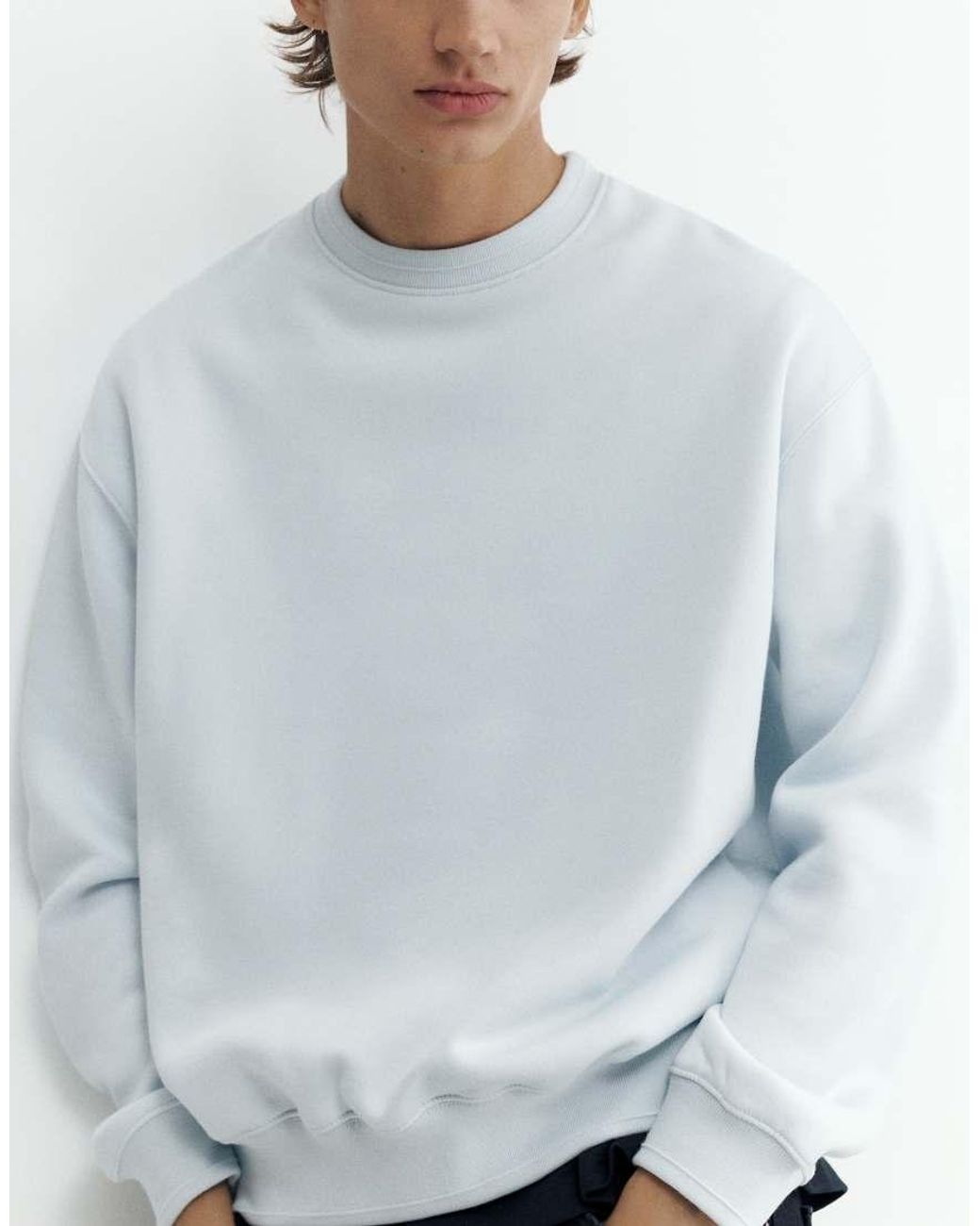 Pull&Bear White Relaxed Fit Sweatshirt for men