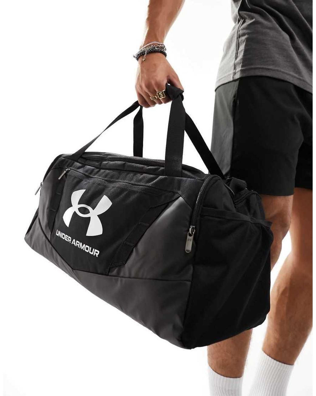 Undeniable 5.0 di Under Armour in Black da Uomo