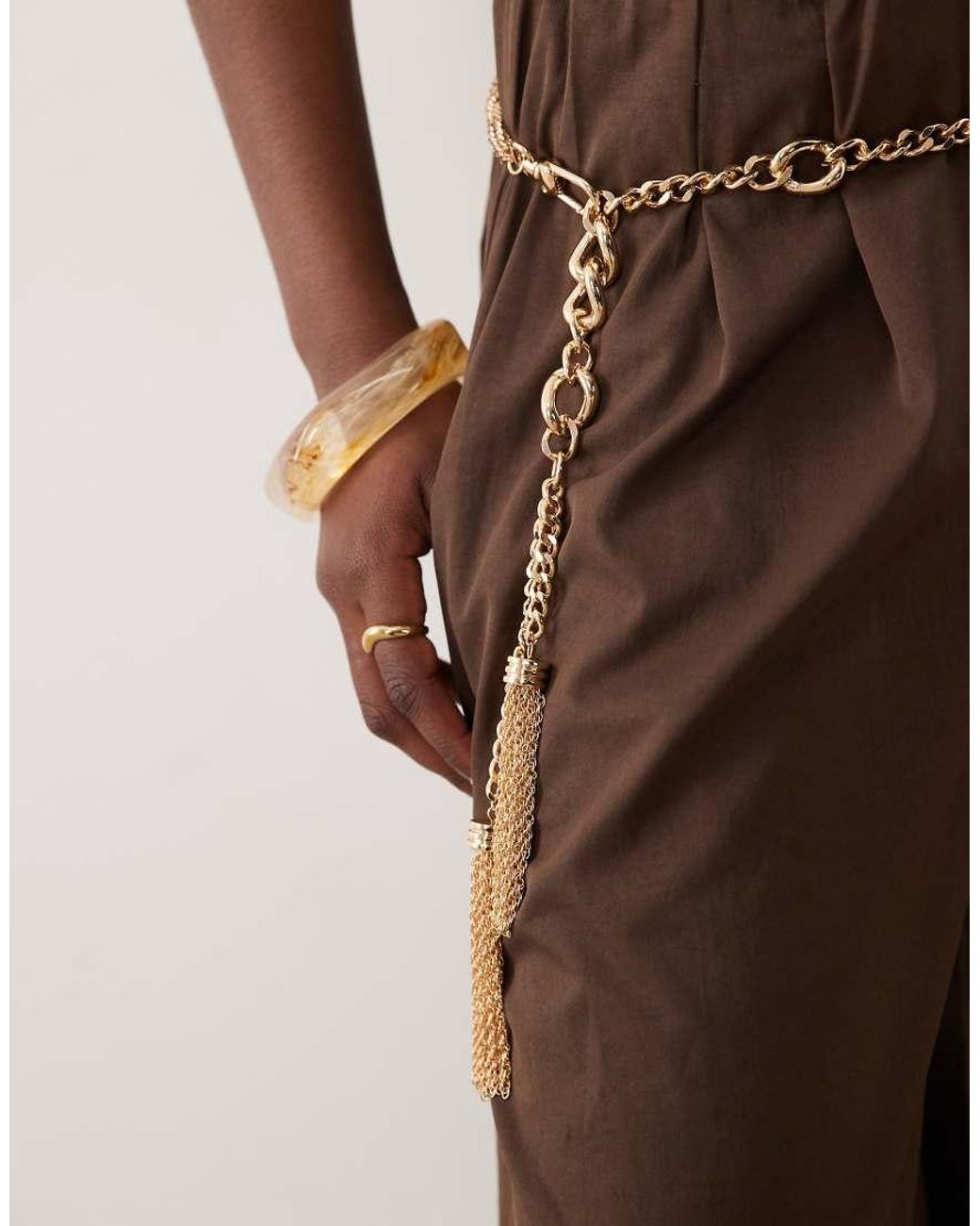 Cinturón De Cadena Con Borlas De ASOS de color Natural