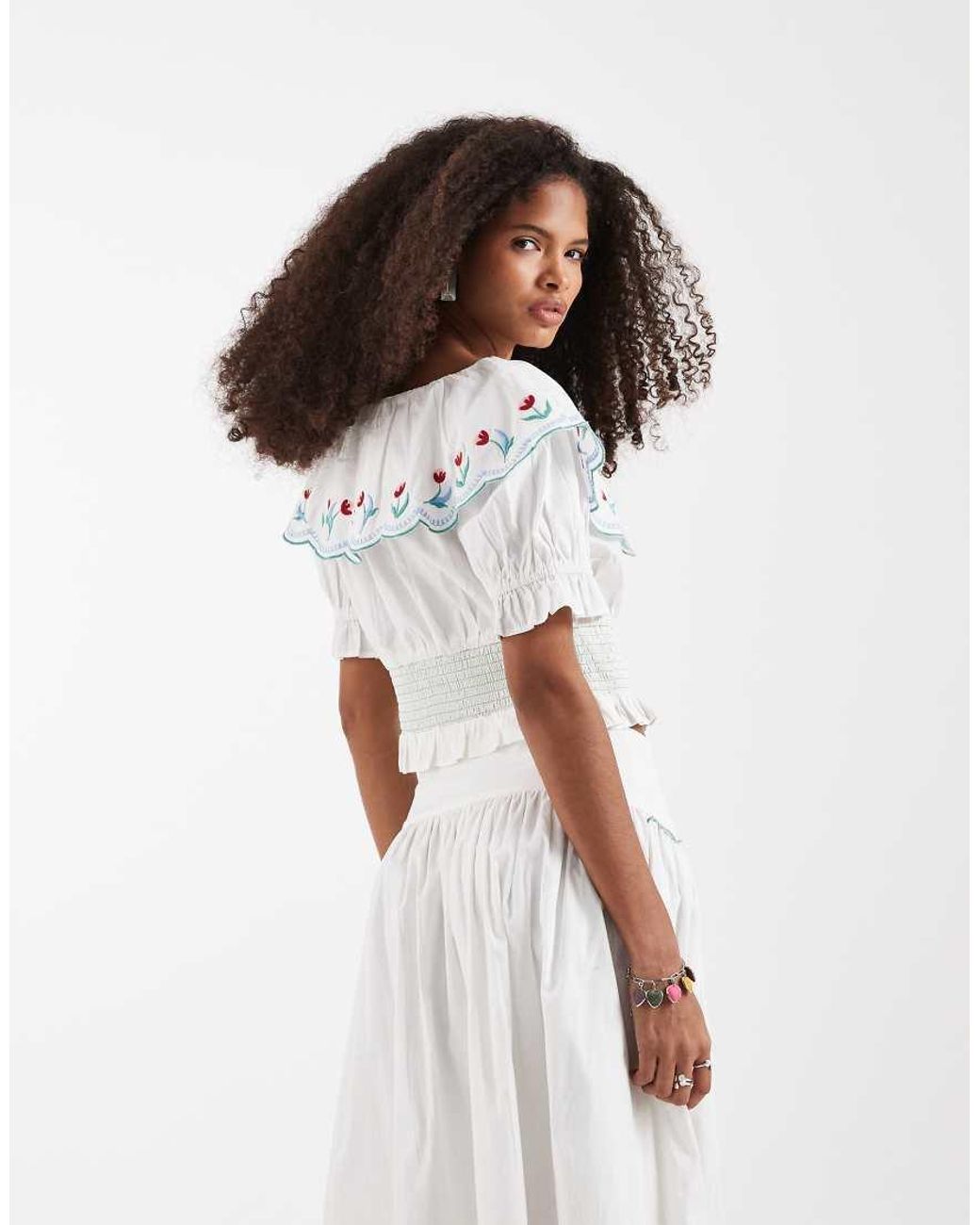 Neon Rose White Floral Collared Short Sleeve Shirred Top