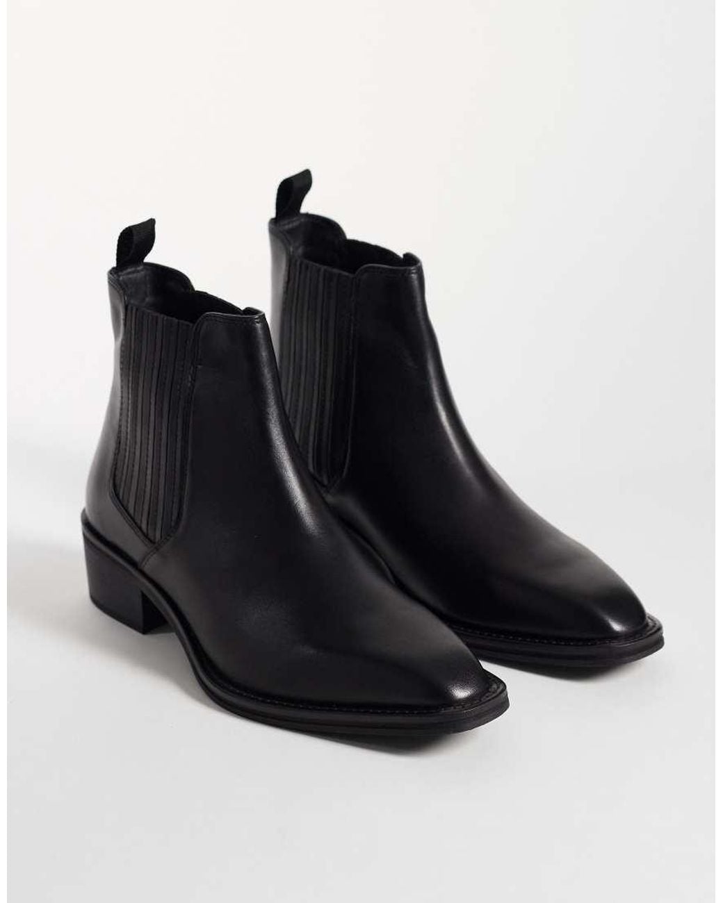 ASOS Black Heeled Chelsea Boot With Concealed Gusset for men