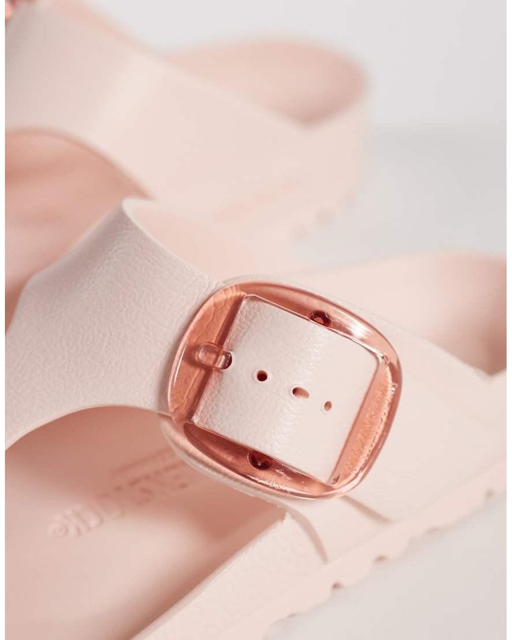Birkenstock Pink Gizeh Big Buckle