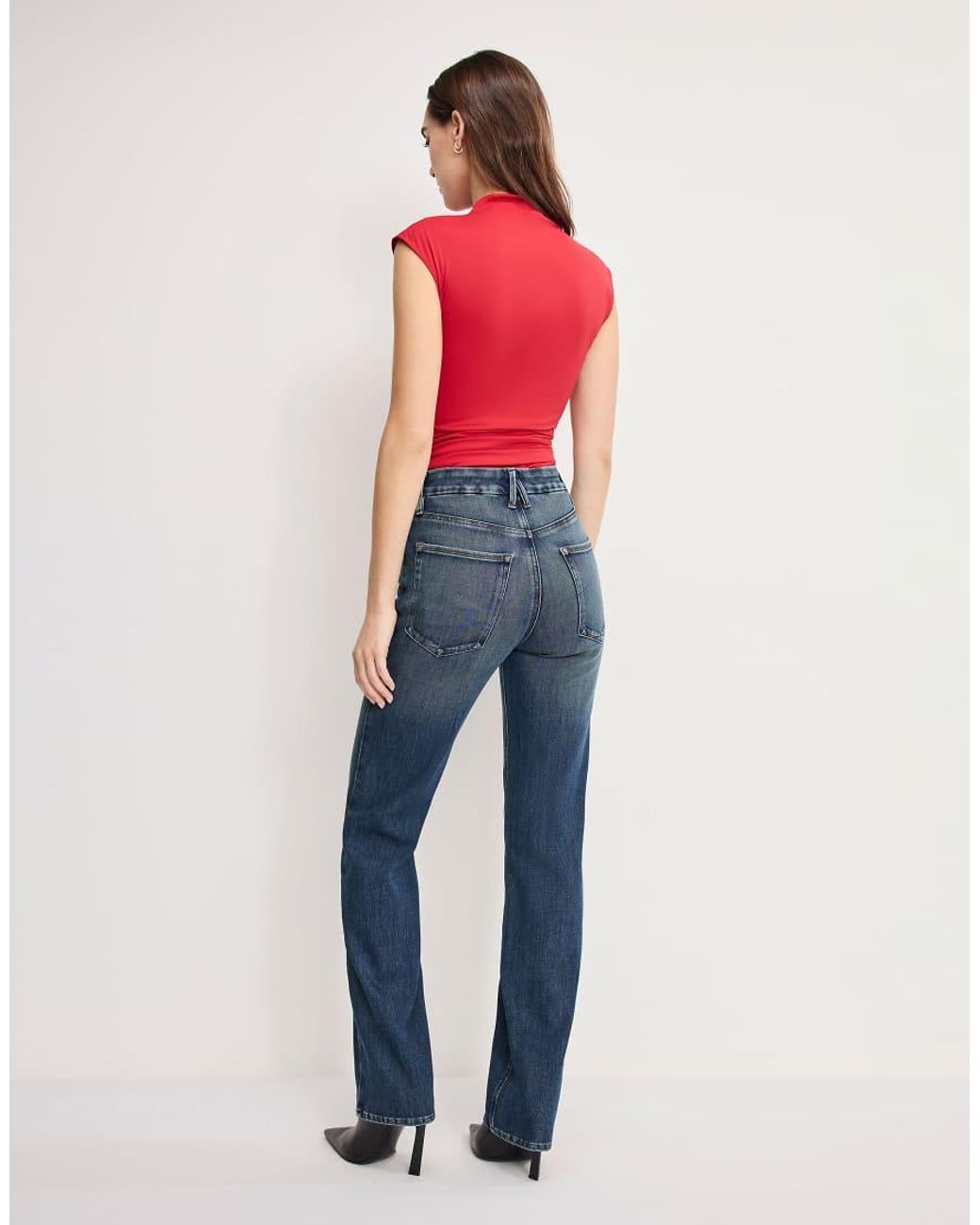 GOOD AMERICAN Pink Soft Tech Good Legs Straight Leg Jeans
