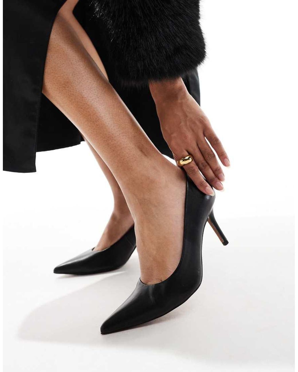 Zapatos De Salón Negros Con Tacón Medio Salary De Asos Design Wide Fit de color Black