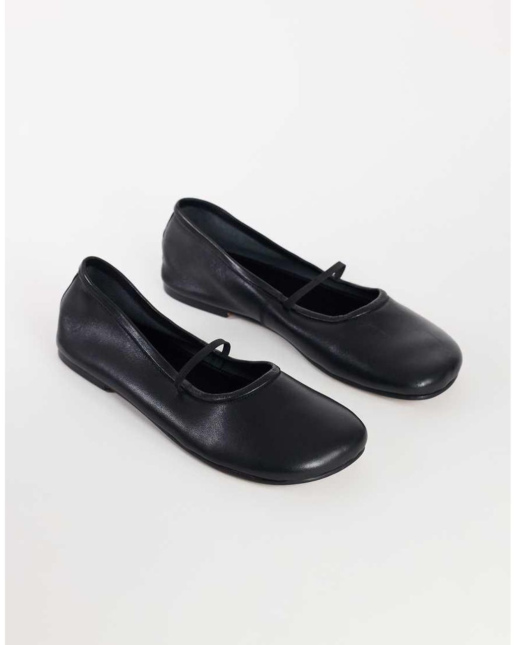 TOPSHOP Black Bella Leather Round Toe Ballet Flat