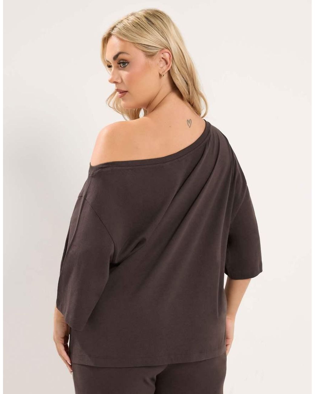 Yours Clothing Gray Off Shoulder Tee