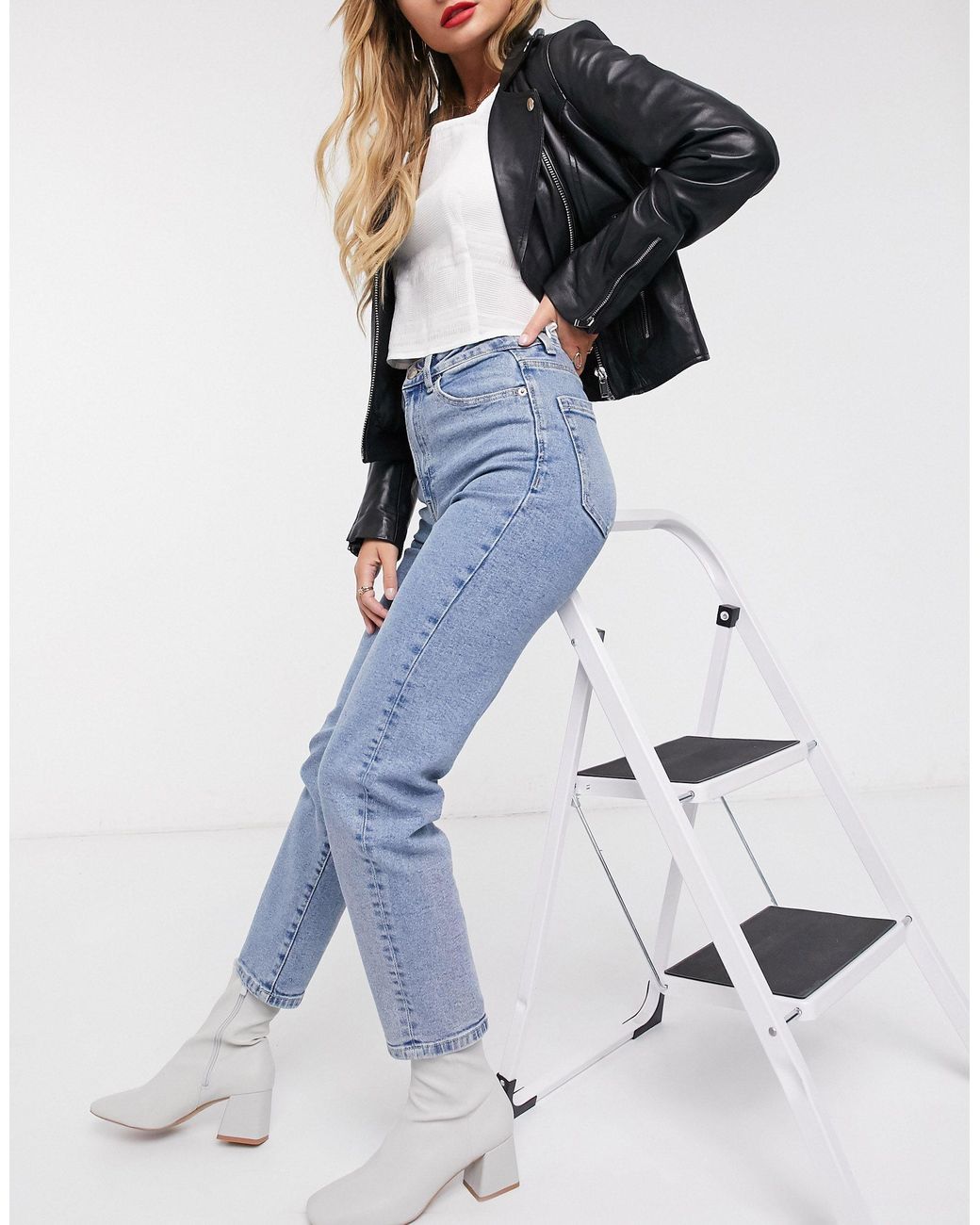 stradivarius mom jean with stretch in blue