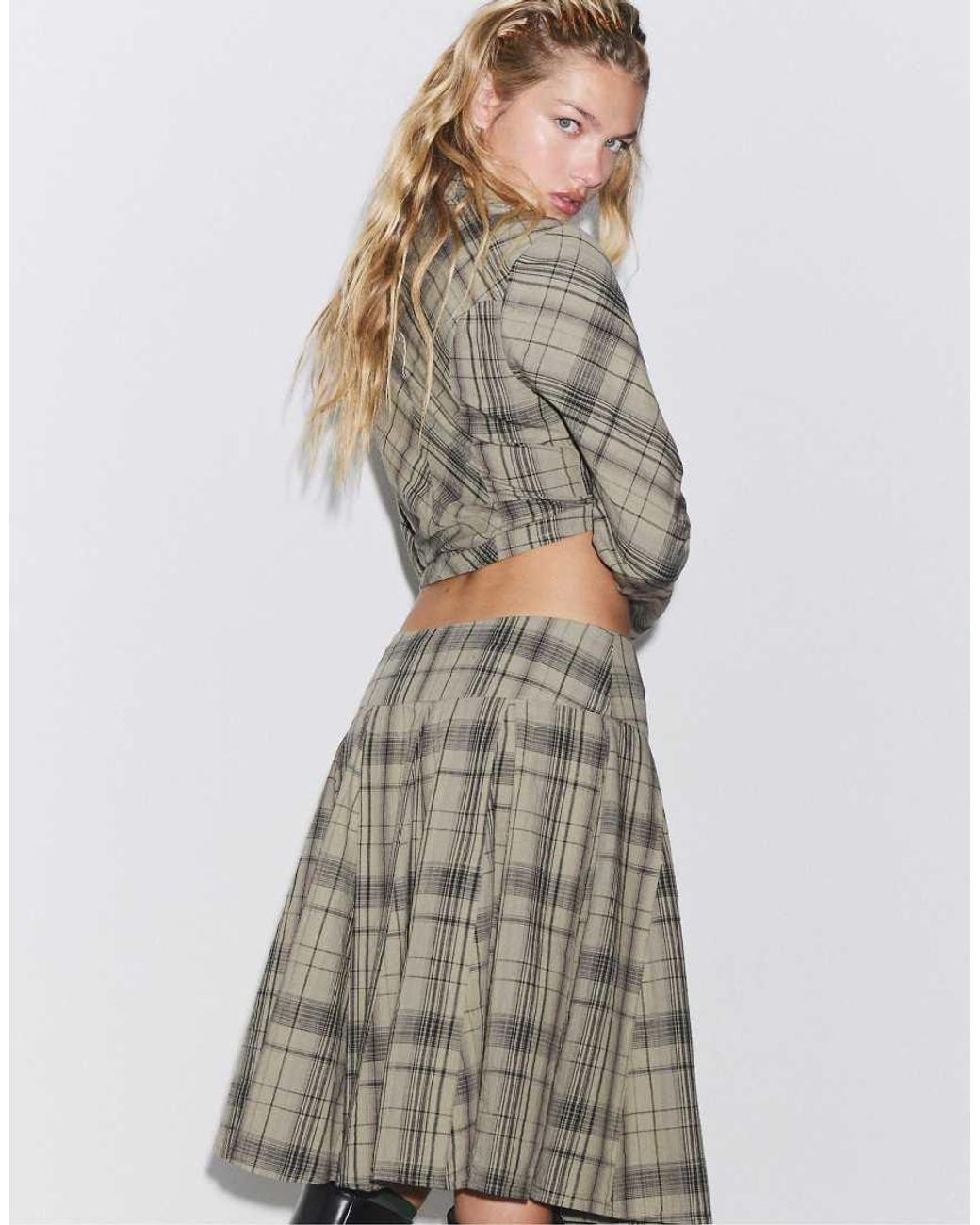 Stradivarius Green Mini Skirt With Godets