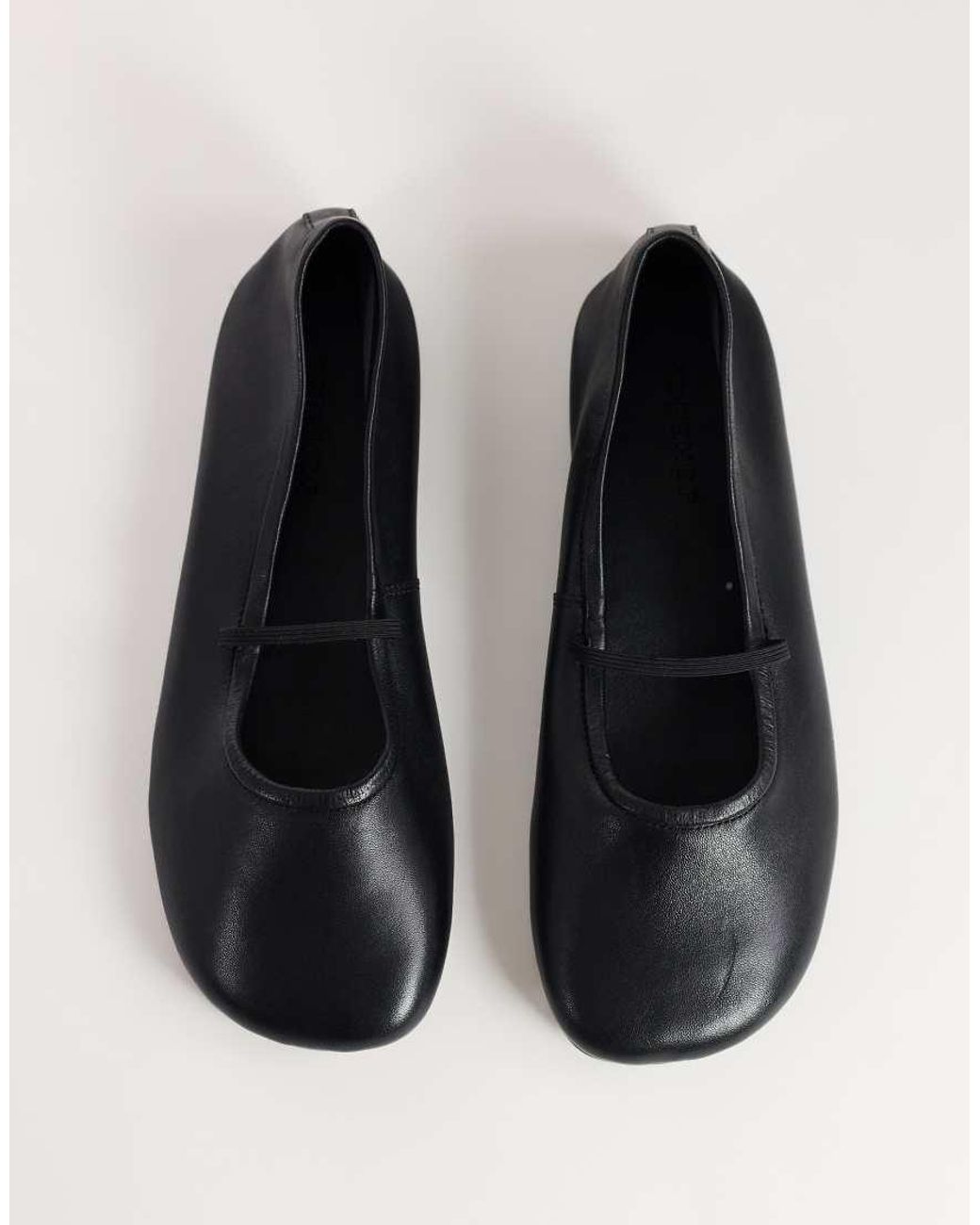 TOPSHOP Black Bella Leather Round Toe Ballet Flat