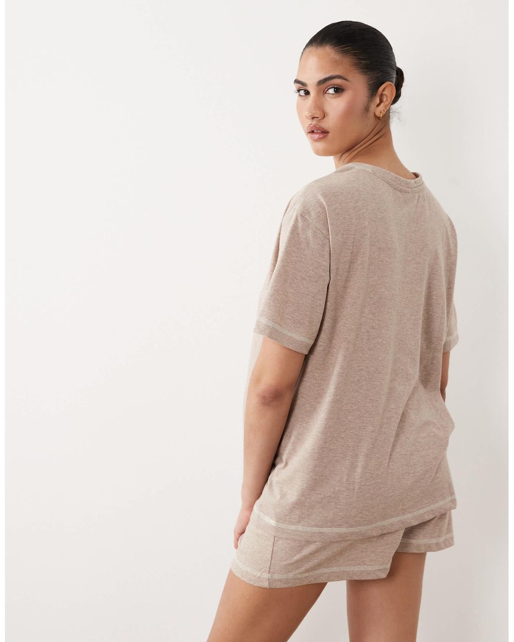 ASOS Natural Asos design maternity – essentials – umstands-pyjama aus oversize-t-shirt und shorts