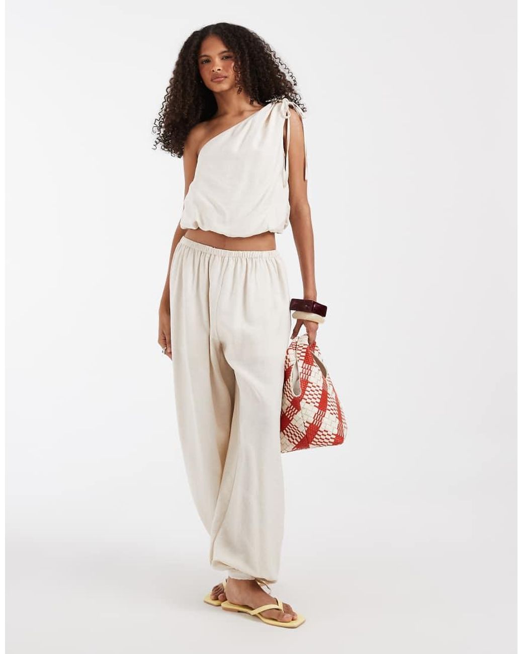 Vero Moda White One Shoulder Bubble Hem Top Co-Ord With Broche Detail