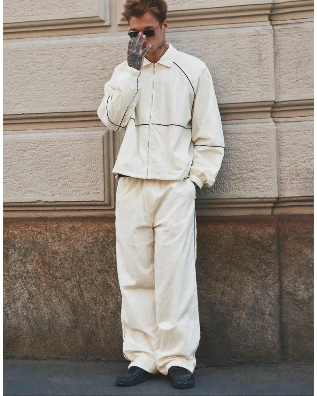 Pull&Bear Natural Lightweight Contrast Stitch Joggers for men