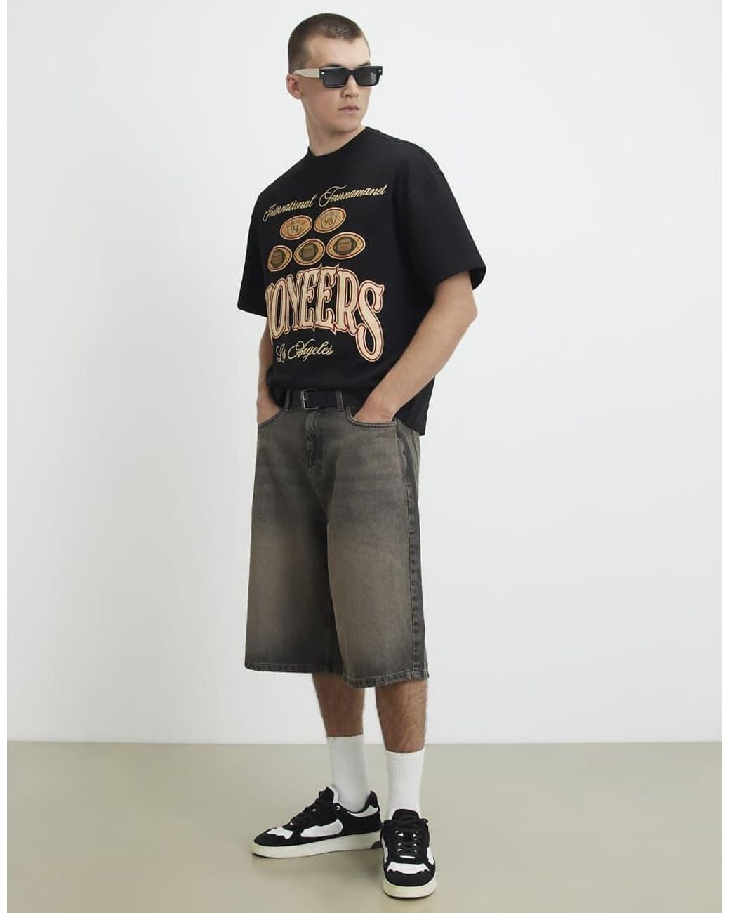 River Island Black Cotton Pioneers Badge T-Shirt for men