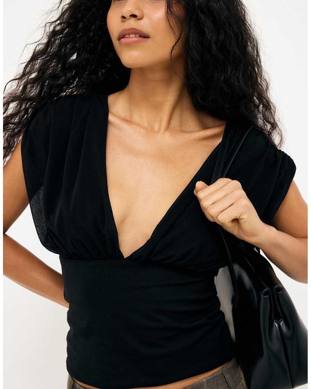 NA-KD Black V Neck Top