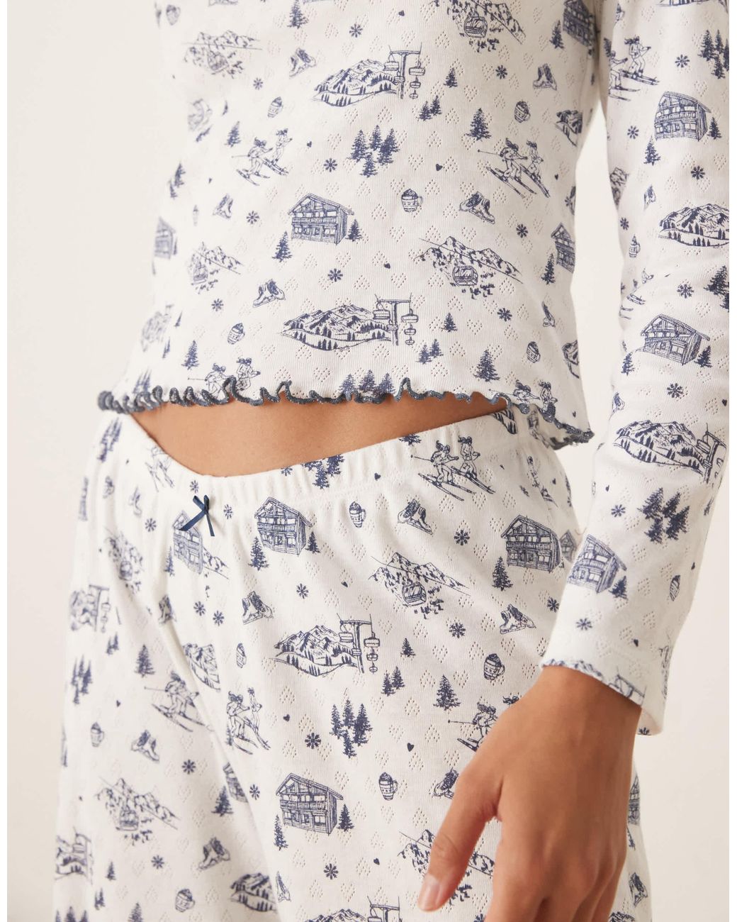 ASOS Natural – pyjama aus pointelle mit em landschafts-printmuster, aus hose und langärmligem t-shirt