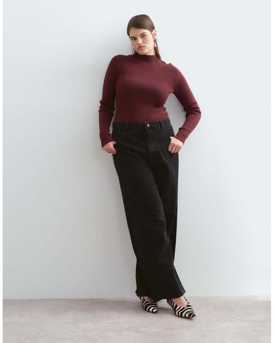 ARRANGE Red Curve Soft Knit Long Sleeve Bodysuit