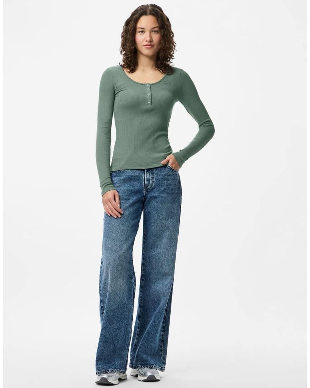 Pieces Green Long Sleeved Top