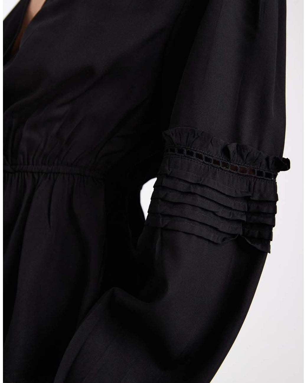 Wednesday's Girl Black V Neck Peplum Textured Long Sleeve Top