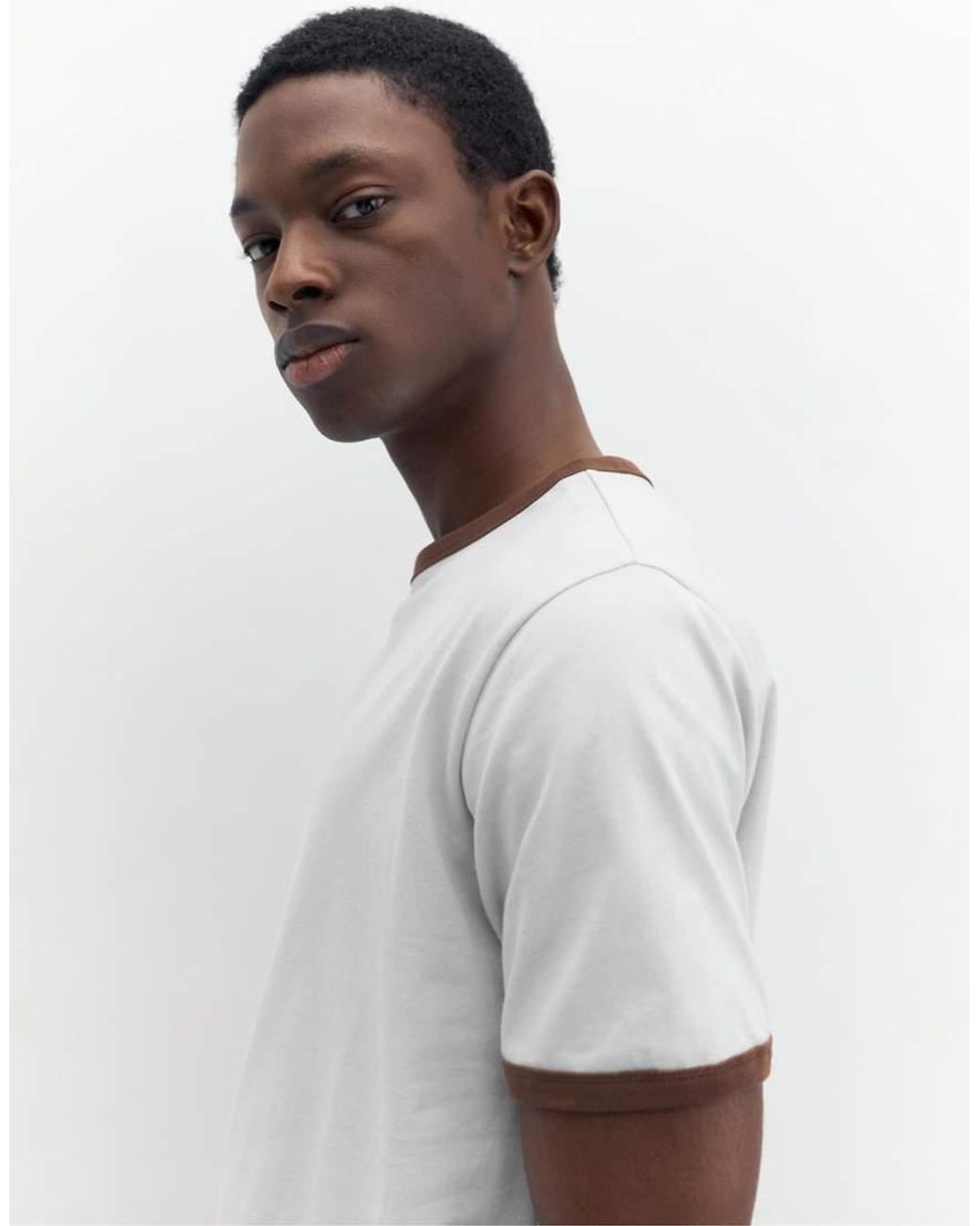 Pull&Bear White Contrast Trim T-shirt for men