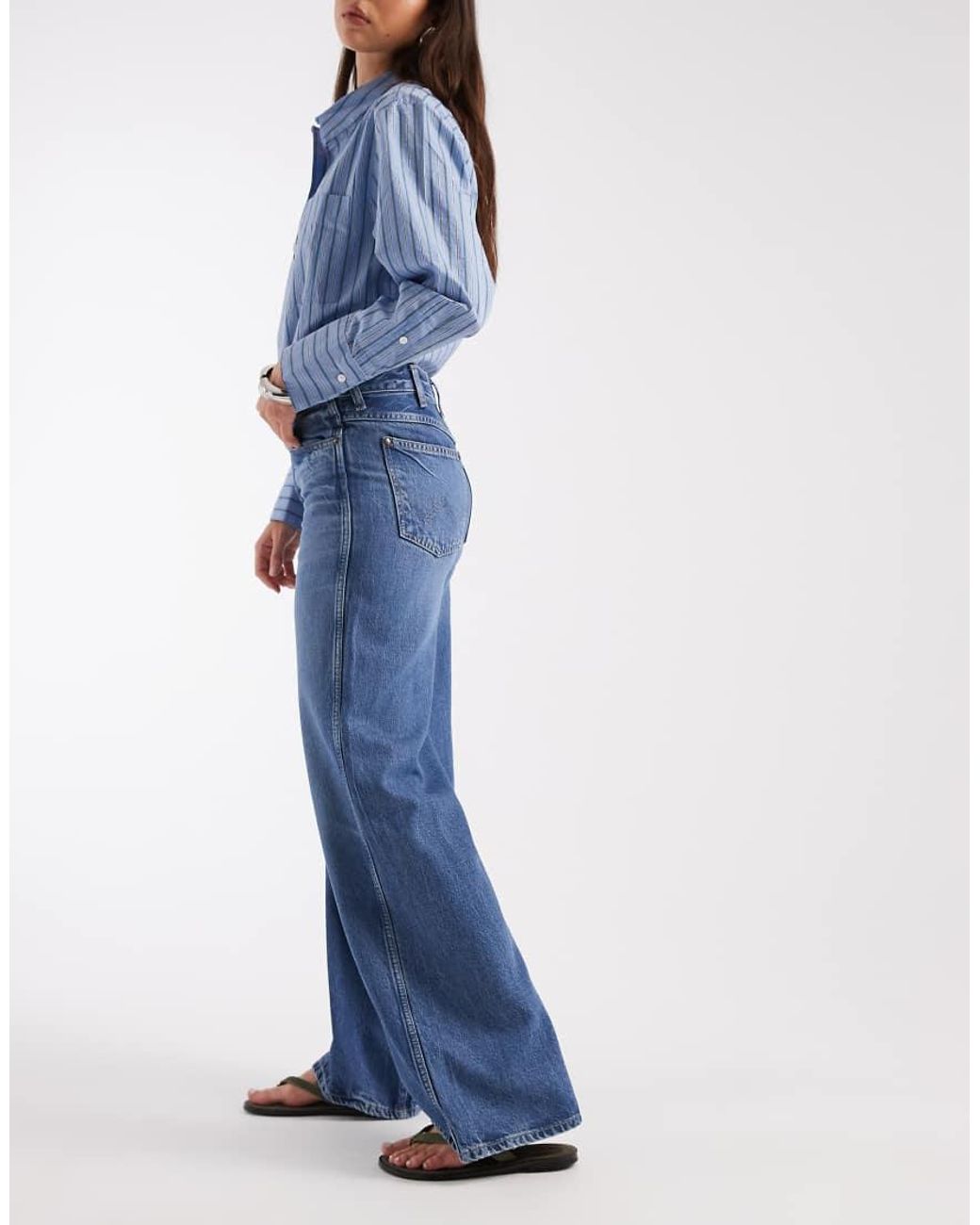 Wrangler Blue World Wide Mid-rise Jeans