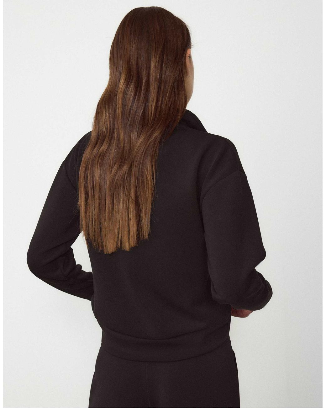 Sweat doux à fermeture éclair Stradivarius en coloris Black