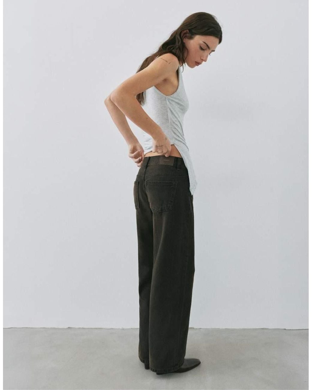 Pull&Bear Brown Petite Low-Rise Straight Leg Jeans
