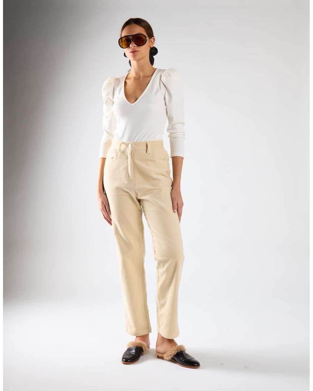 Glamorous White V-Neck Puff Shoulder-Bodysuit