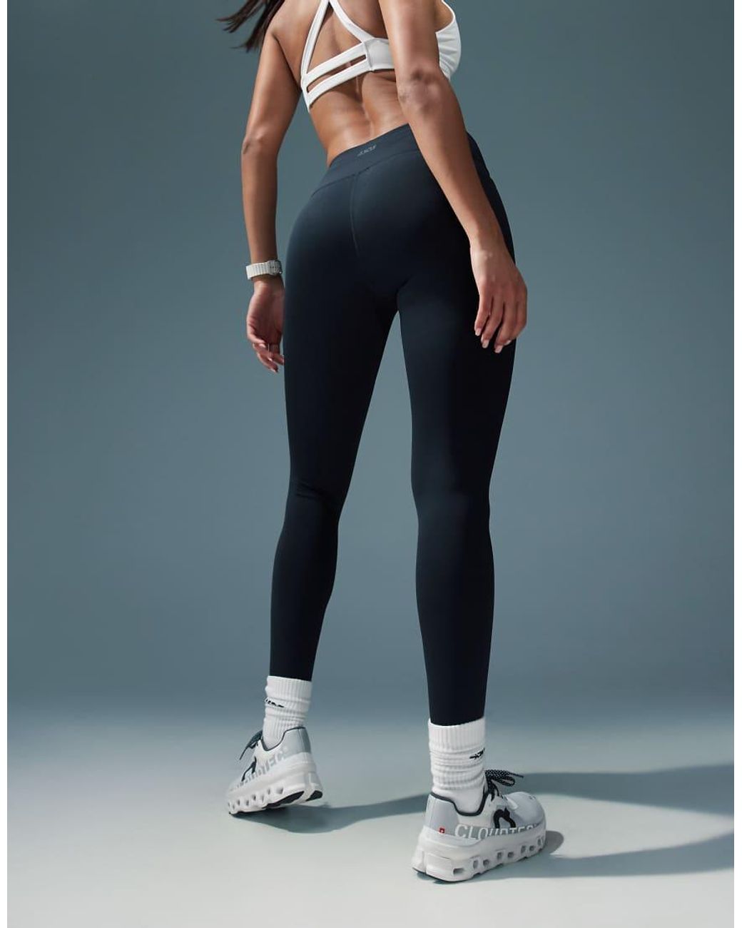 4505 Black Icon Active Tie Waist Run Legging With Phone Pocket