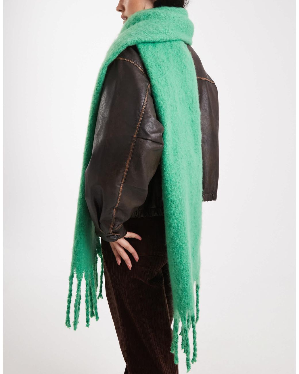 Threadbare Green – klobiger deckenschal