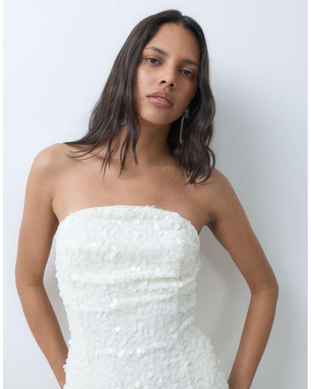 4th & Reckless White Bandeau Curved Neck Sequin Detail Structured Mini Dress