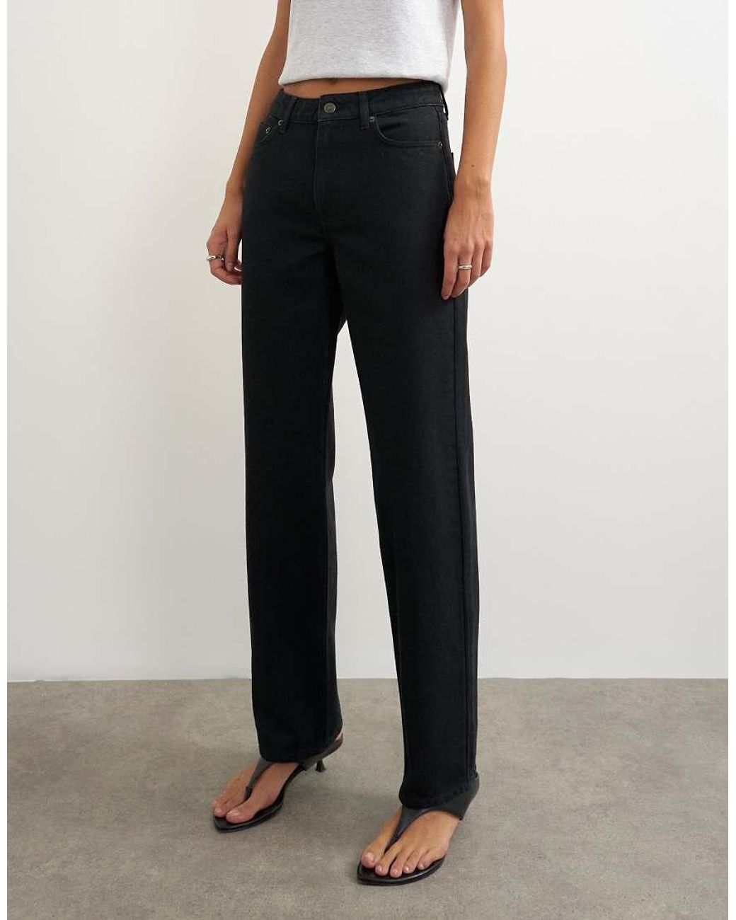 TOPSHOP White Vintage Straight Mid Rise Jean