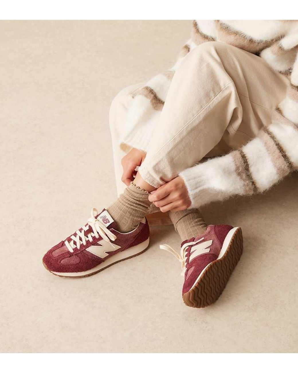 New Balance Red 471 Unisex Trainers
