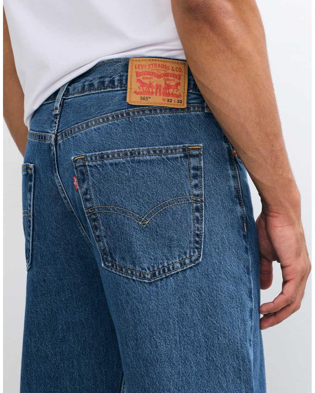 Levi's Blue 565 '97 Loose Straight Jeans for men
