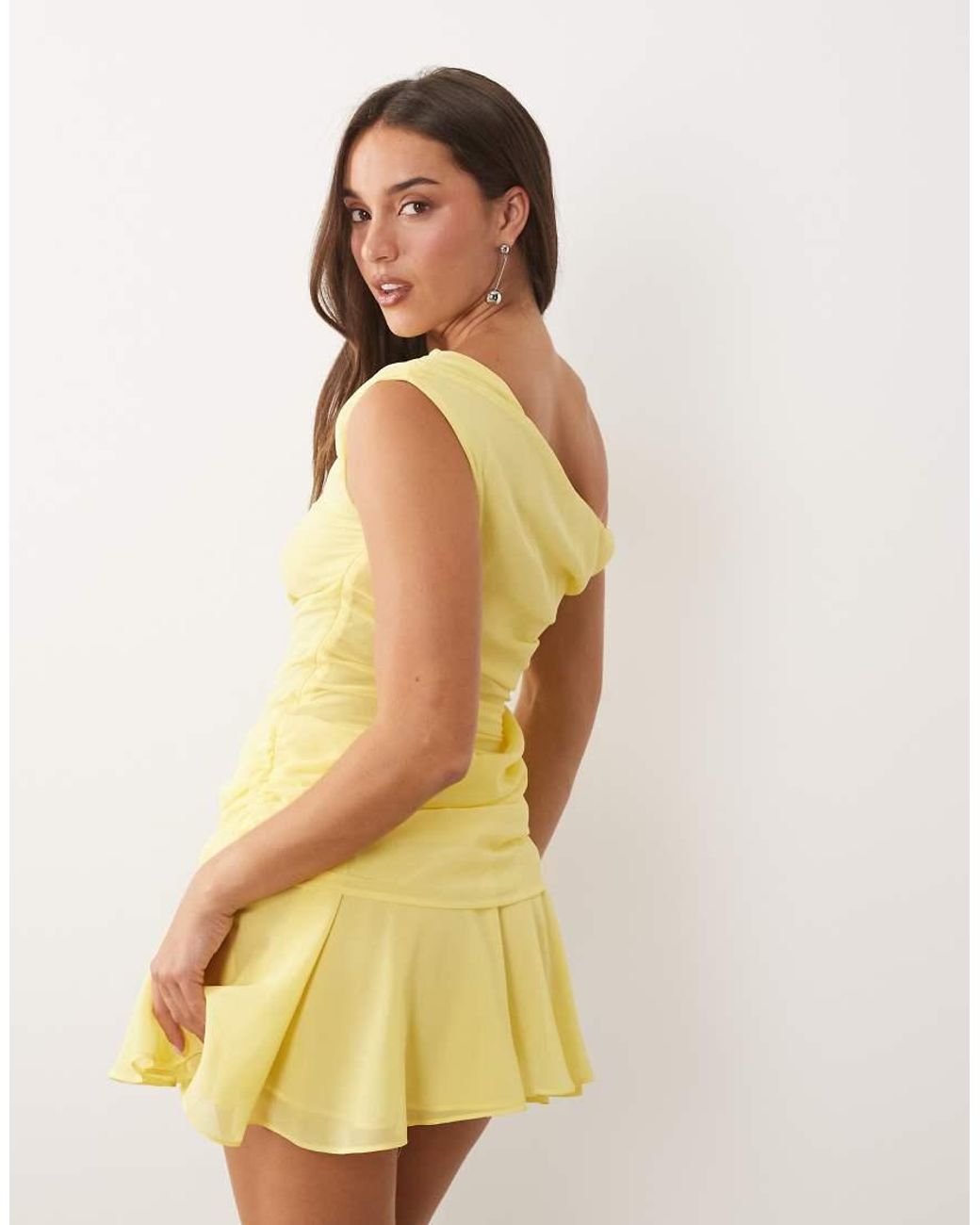 Missy Empire Yellow Mesh Overlay Asymmetric Shoulder Drape Ruched Detail Mini Dress
