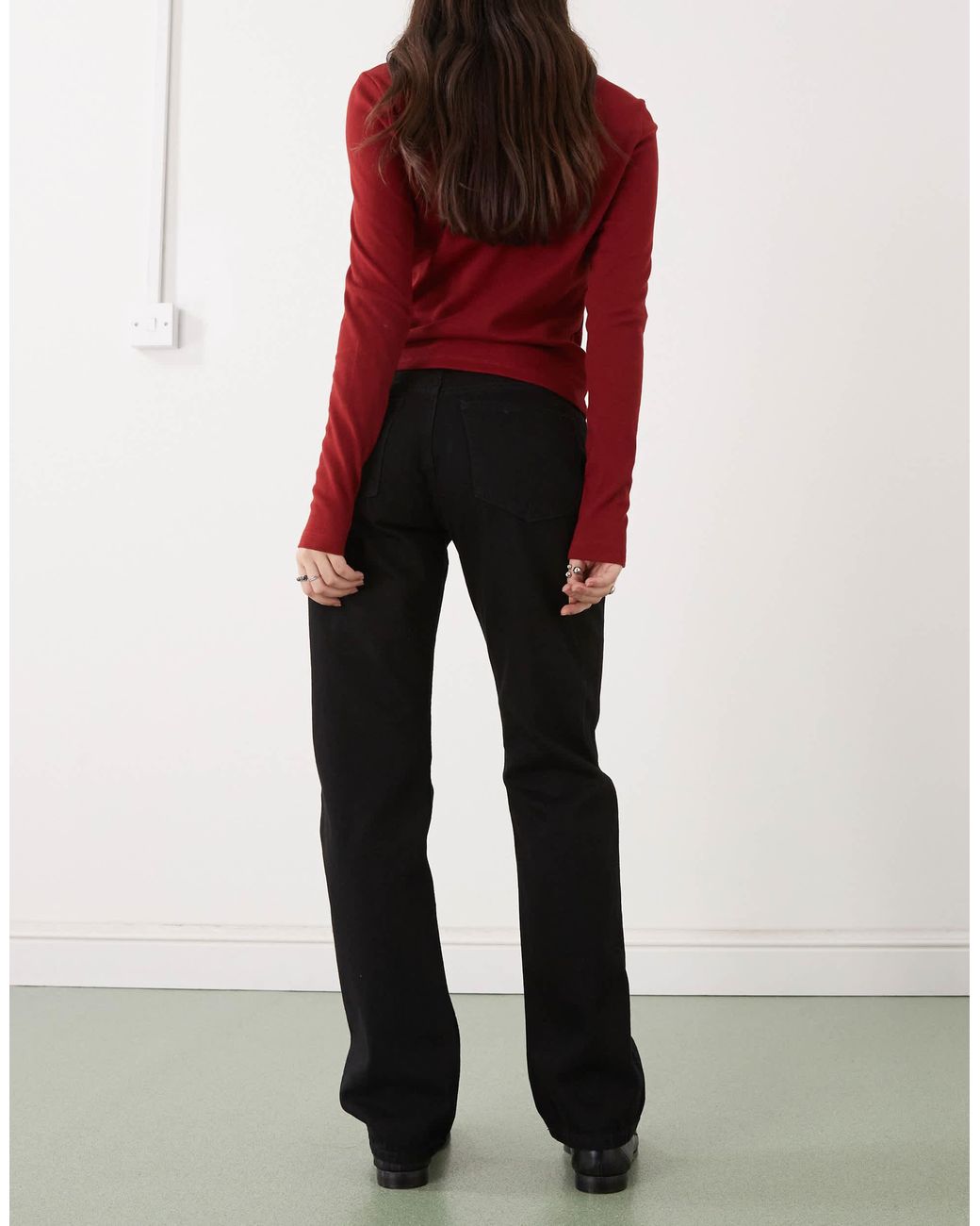 Weekday Red – laika – straight-jeans