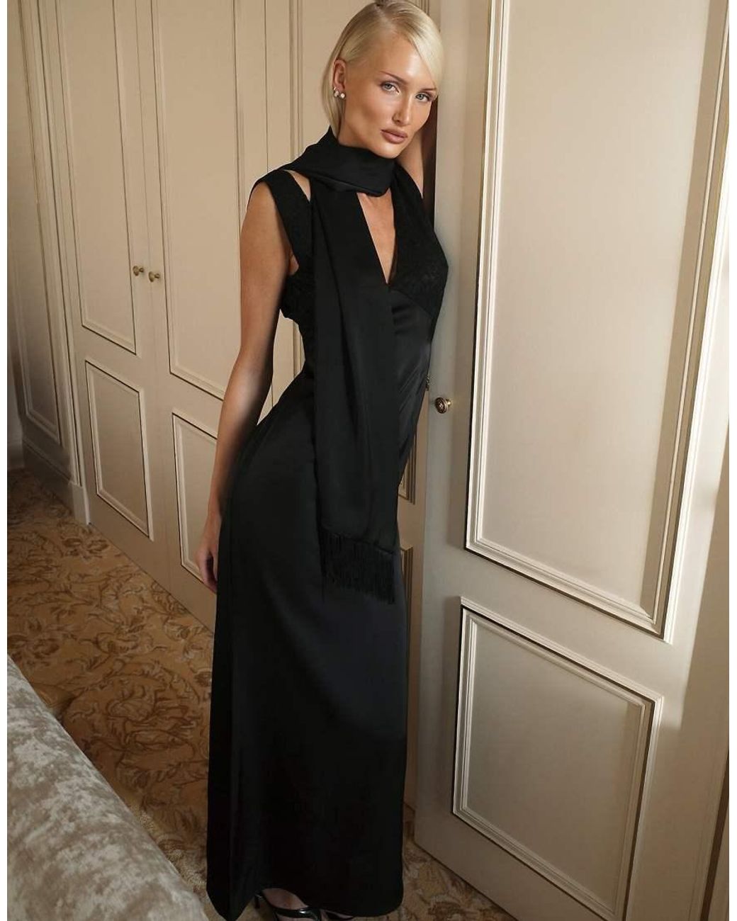 NA-KD Black Lace Detail Maxi Dress