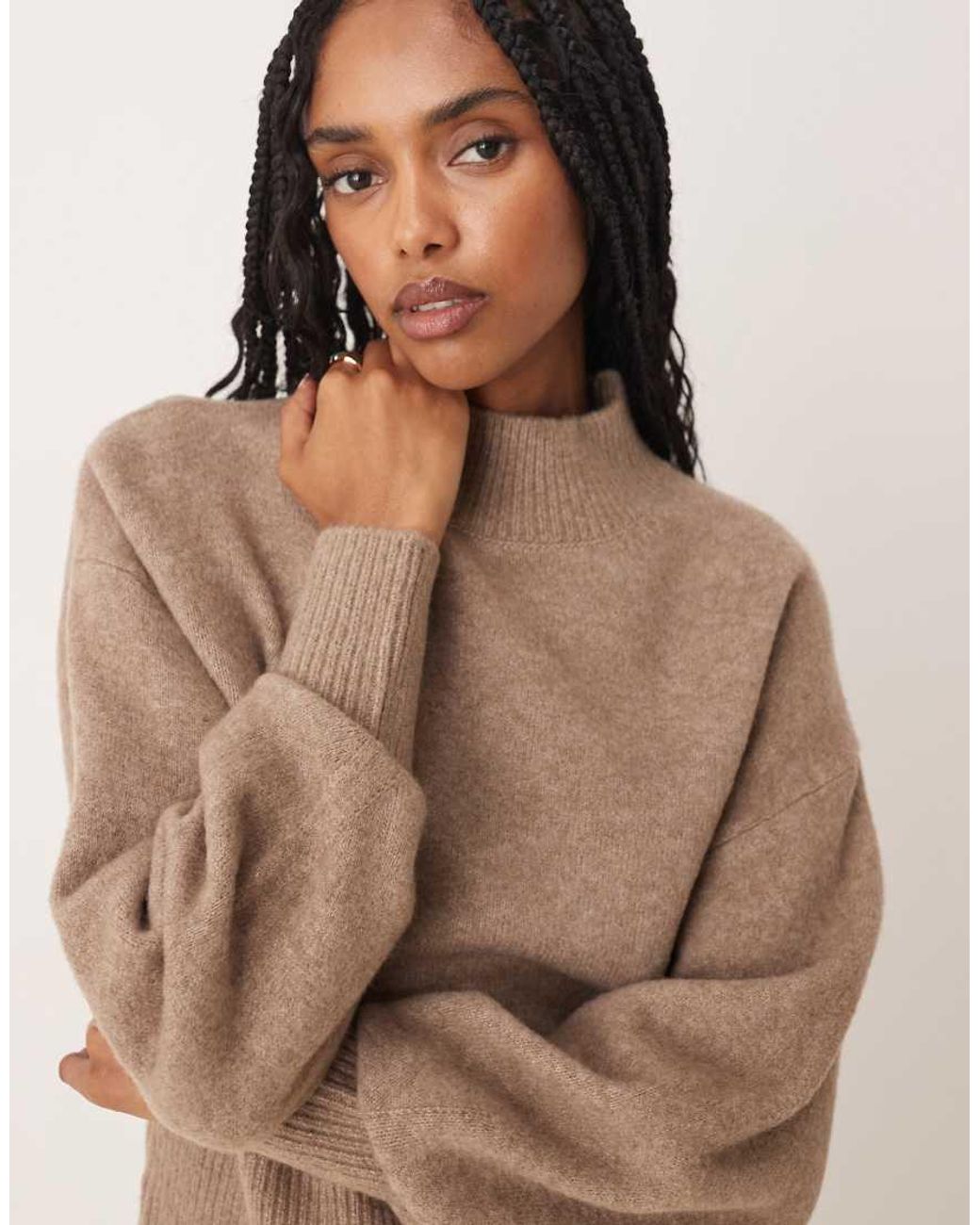 ASOS Hoogsluitende Trui in het Natural