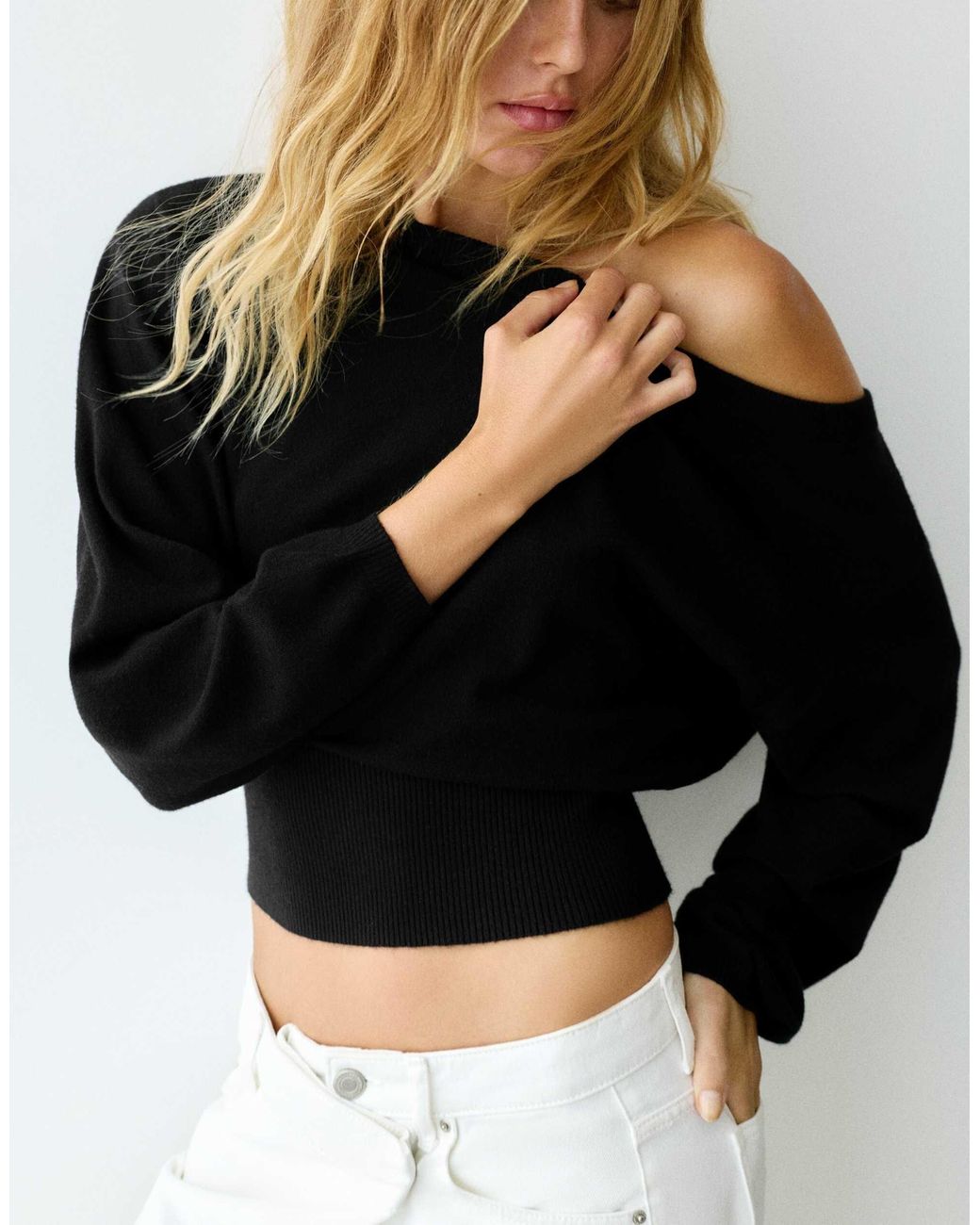 Pull&Bear Black Pullover mit asymmetrischem ausschnitt