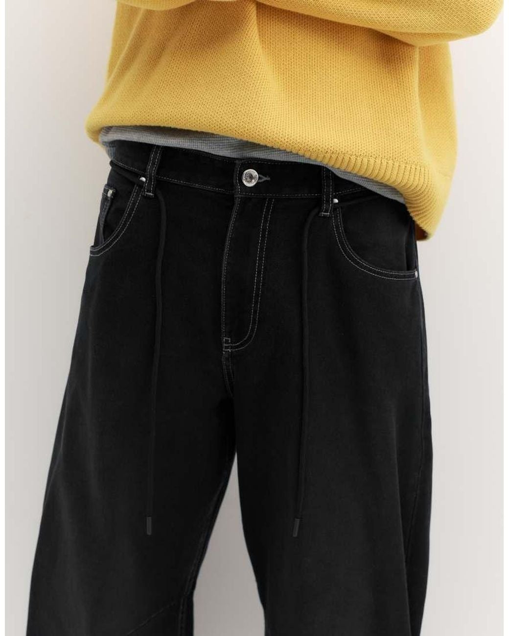 Pull&Bear Black Graphic Barrel Jeans for men