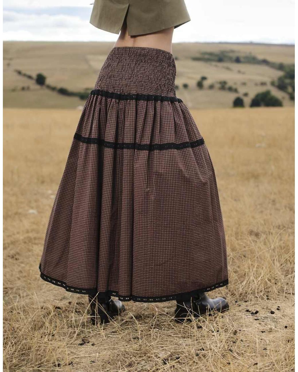 Daisy Street Metallic Low Rise Shirred Midi Skirt With Black Lace Detailing