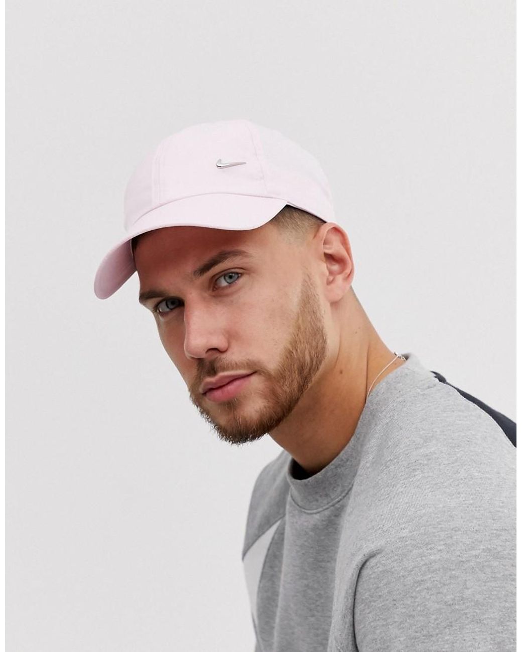 Nike Metal Swoosh Cap in Pink | Lyst