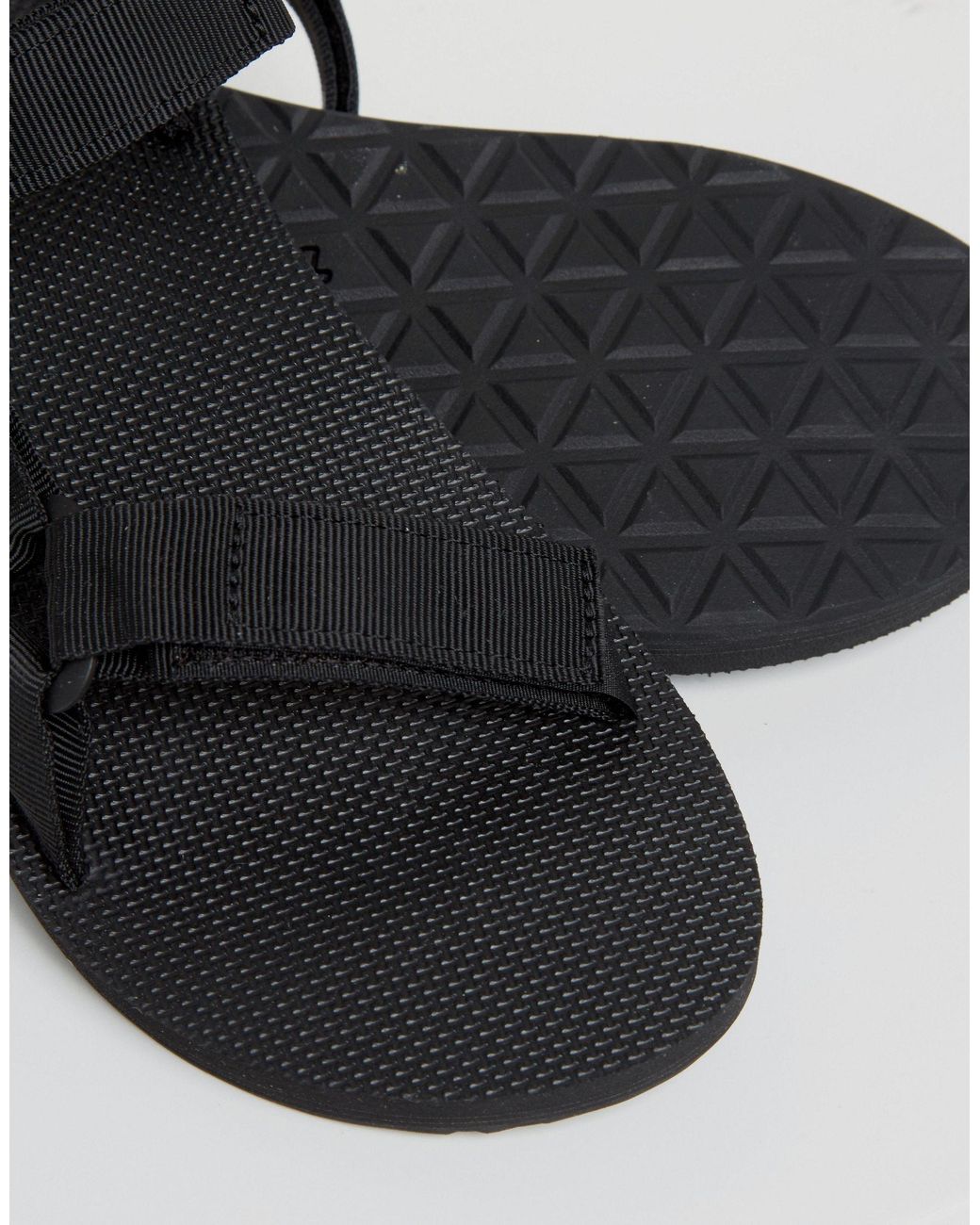 teva original universal urban tech sandals in black