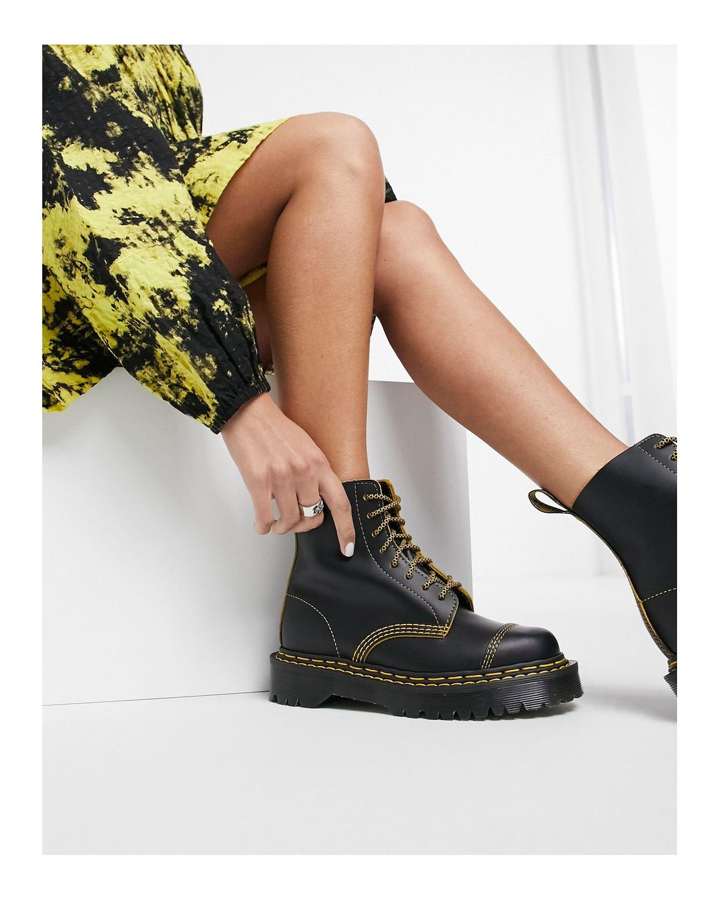 Dr martens doppia suola sale