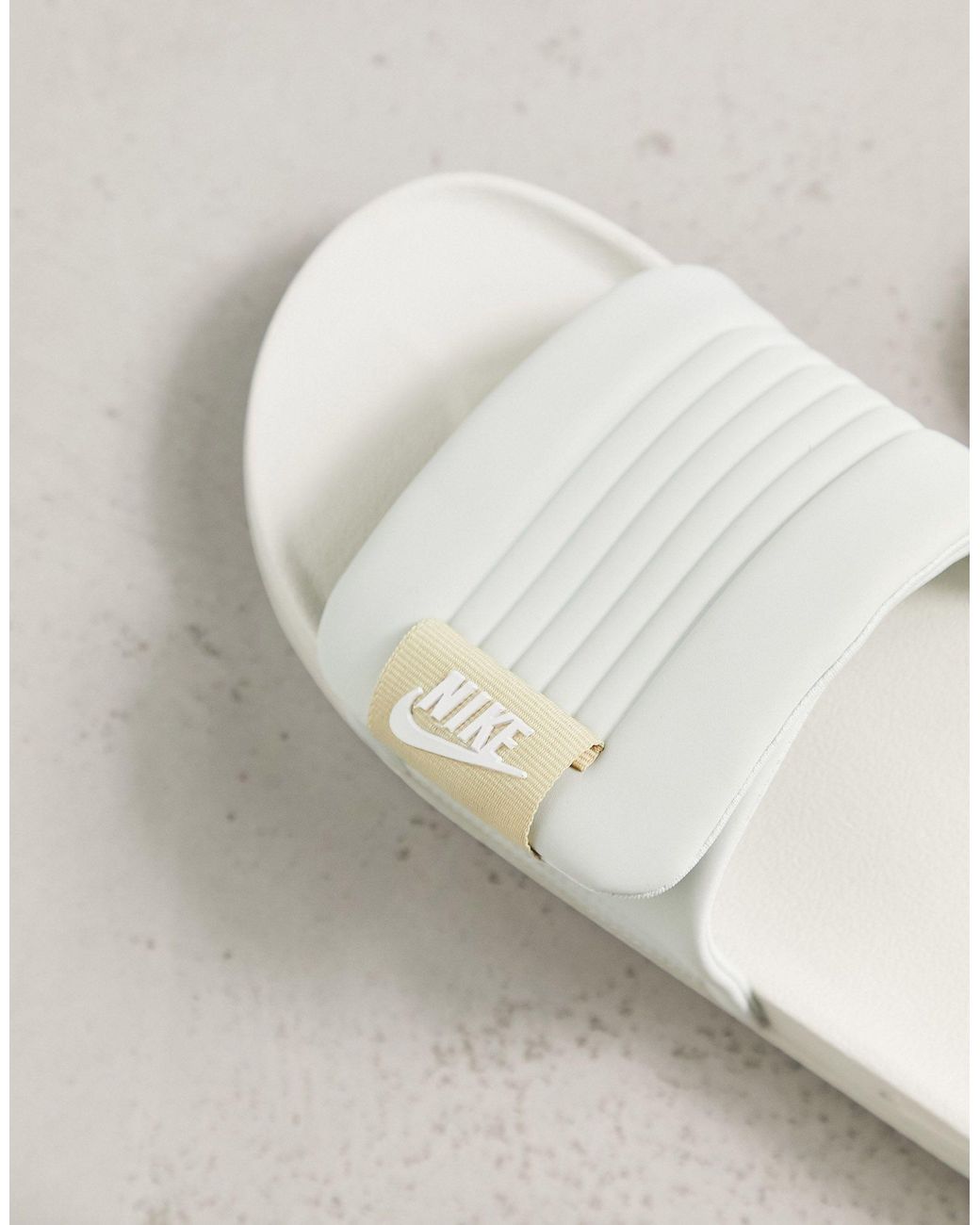 Off white slides nike hotsell